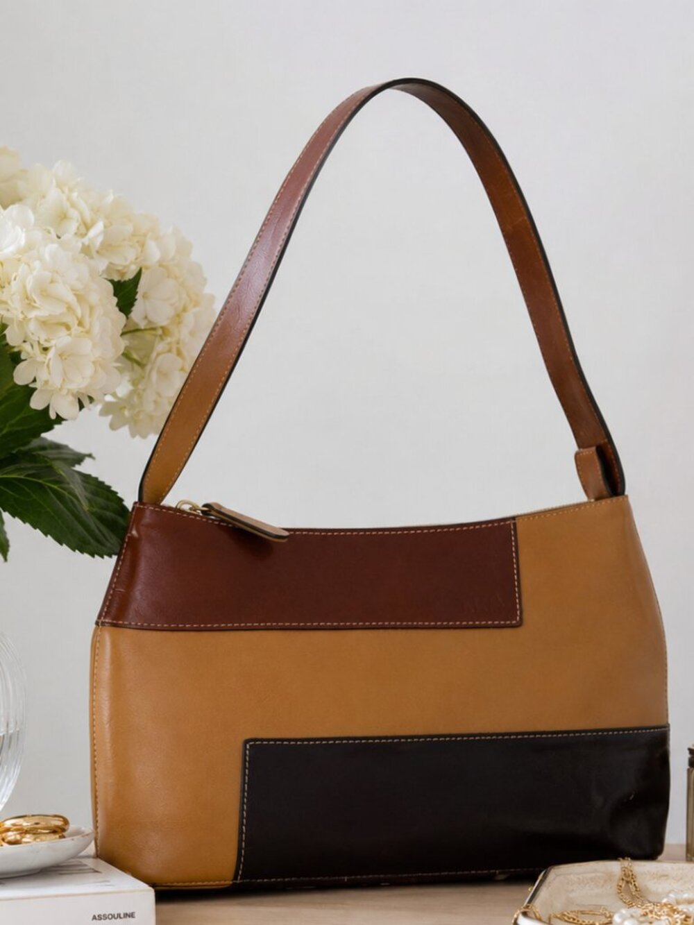 Y2K Colourblock Shoulder Bag Faux Leather Warm Tan Black Brown Minimalist Retro